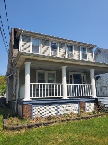 228 Sheridan Ave, New Castle, PA 16105-2561