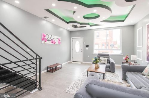 2118 21st St, Philadelphia, PA 19121-1405