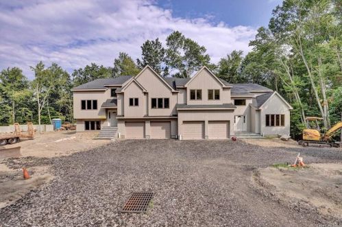 3 Green Briar, Somers Town, NY 10589-1813