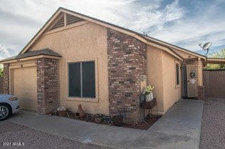 1612 Curry Dr, Chandler, AZ 85224-1286