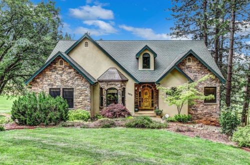 11575 Bernadine Ct, Grass Valley, CA 95949-6657