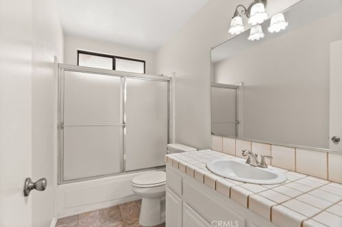 14218 El Mesa Dr, Riverside CA  92503-7206 exterior