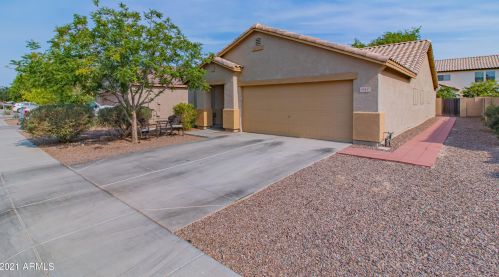 647 Jahns Ct, Casa Grande, AZ 85122-5123