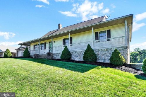 13895 Wolf Rd, Cross Roads, PA 17322-8032