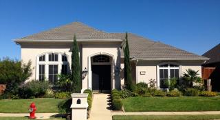2404 Bedford Cir, Bedford, TX 76021-1822