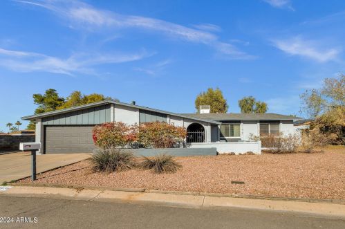 4636 Michelle Dr, Glendale AZ  85308-1519 exterior