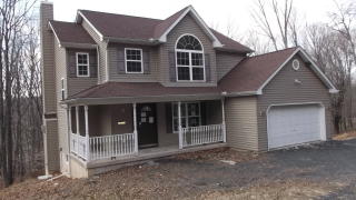 2548 Scothigh Ter, Henryville, PA 18332-7789