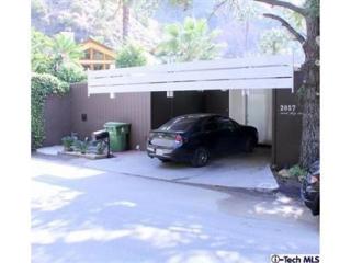 2057 Sunset Plaza Dr, Los Angeles, CA 90069-1317