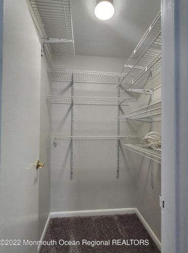 324 Shore Dr, Monmouth Hills NJ  07732-1214 exterior