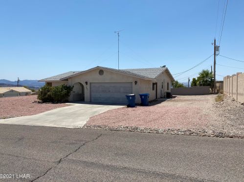 261 Briar Way, Lake Havasu City, AZ 86406-4277