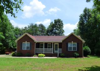 6989 Lackey Rd, Vale, NC 28168-7449