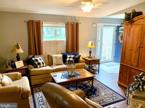 116 Woodview Dr, Harrington, DE 19952-1703