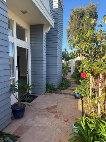 7405 Lantana Ter, Carlsbad CA  92011-4716 exterior