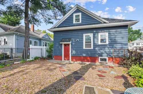 290 River Ave, Providence RI  02908-4217 exterior