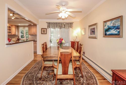 19 Herold Pl, Metuchen NJ  08840-2603 exterior