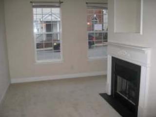 21325 Pine St, Cornelius, NC 28031-6524