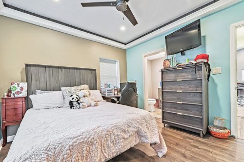 10 Chamber Plz, North Charleroi PA  15022-1601 exterior