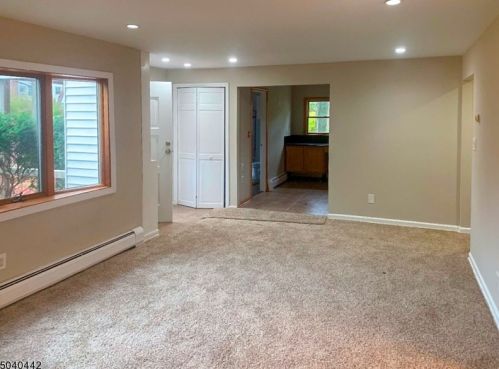 139 Schofield Rd, West Milford Lakes NJ  07480-4538 exterior