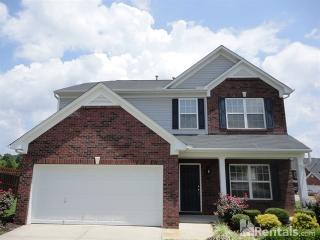 4 Byswick Ct, Simpsonville SC  29680-7903 exterior