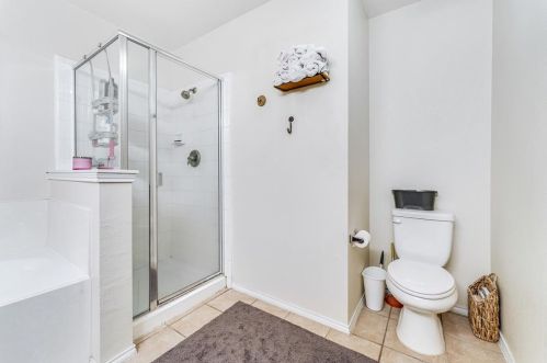 4076 Kyndra Cir, Richardson TX  75082-2762 exterior