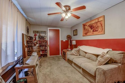 210 Allen St, Franklin OH  45005-2106 exterior