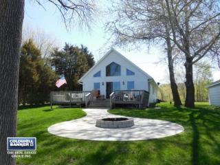 221 Bay Chapel Ln, Luxemburg, WI 54217-9553