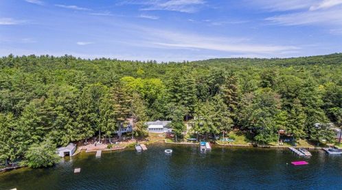 44 Roberts Cove Rd, Wakefield NH  03872-4741 exterior