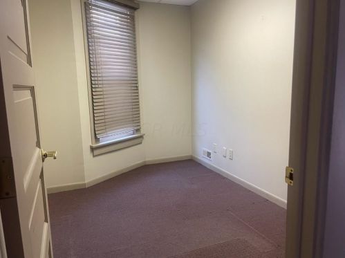 460 Delaware Ave, Marion OH  43302-5037 exterior