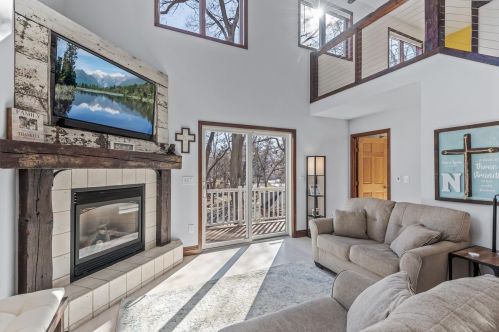 414 6th St, Hastings MN  55033-1916 exterior