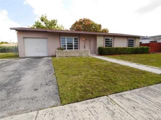 15241 109th Ave, Miami, FL 33157-1304