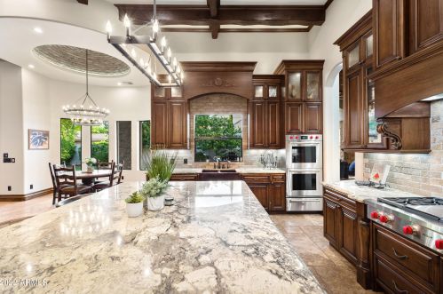 3142 Portola Vly Ct, Gilbert AZ 85297-7618 exterior