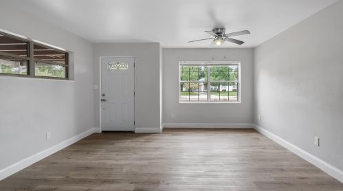 280 Triplet Lake Dr, Casselberry FL  32707-3316 exterior