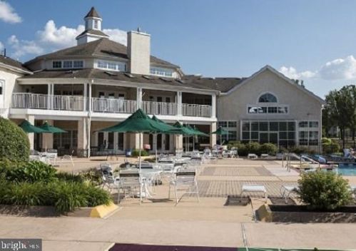 808 Phipps Woods Ct, Glen Mills PA  19342-2243 exterior