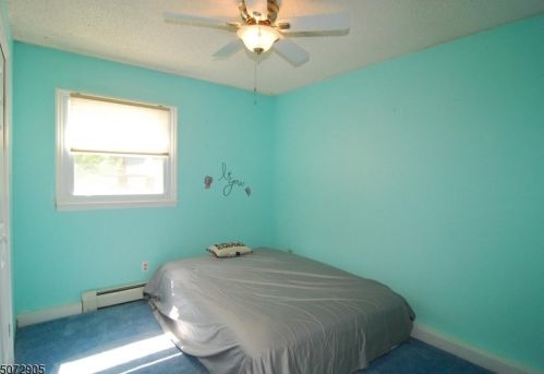 165 Belvidere Ave, Oxford NJ  07863-3010 exterior