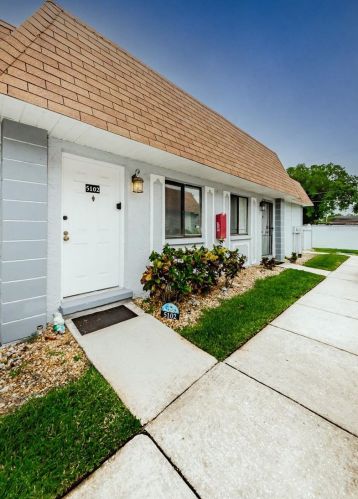 5102 70th Pl, Pinellas Park, FL 33781-4360