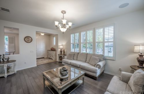 28474 Camino Del Arte Dr, Santa Clarita CA  91354-3094 exterior
