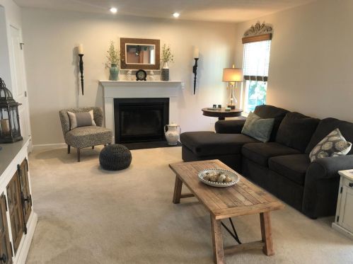 1382 Apple Farm Dr, Amelia, OH 45102