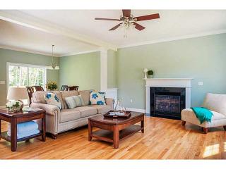 66 Ginger Trl, Coventry RI  02816-8265 exterior