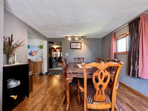 3658 89, Milwaukee WI 53228-1533 exterior