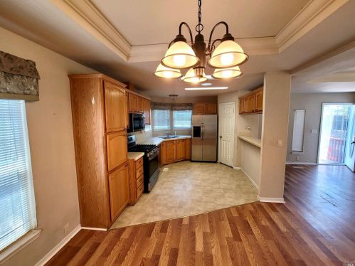 14 Ellie Dr, Santa Rosa CA  95403-1111 exterior