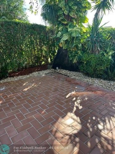 2622 13th St, Delray Beach FL  33445-1327 exterior
