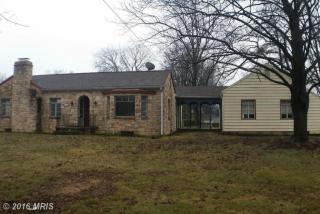 404 Morris St, Lees Cross Roads, PA 17257-1638
