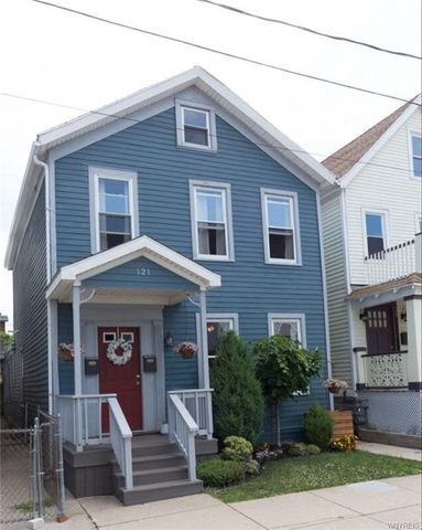 121 Whitney Pl, Buffalo NY  14201-1908 exterior