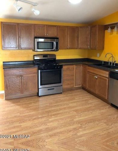 103 Mcnab Pkwy, San Manuel, AZ 85631-1110