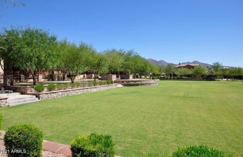 9815 Piedra Dr, Scottsdale AZ 85255-2647 exterior