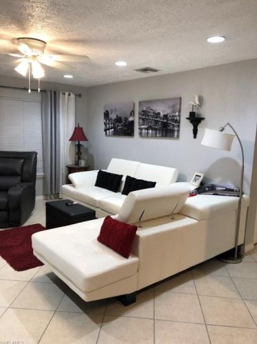 27208 Rio Vista Cir, Bonita Springs FL  34135-4729 exterior