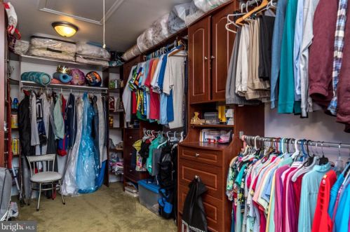 106 Claremont Dr, Lansdale PA 19446-6359 exterior