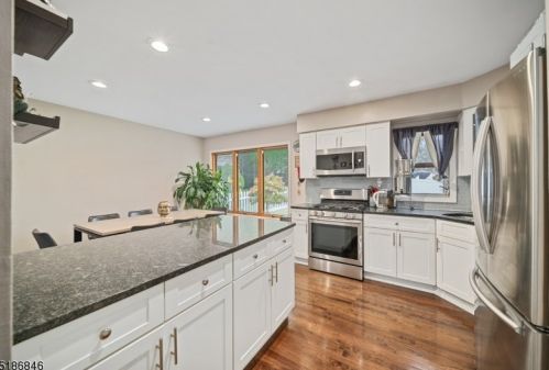 66 Hope St, Nutley NJ  07110-3120 exterior