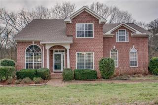 7129 Forrest Oaks Dr, Nashville, TN 37221-3967