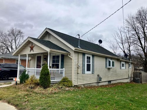 1055 Uncapher Ave, Marion, OH 43302-7122